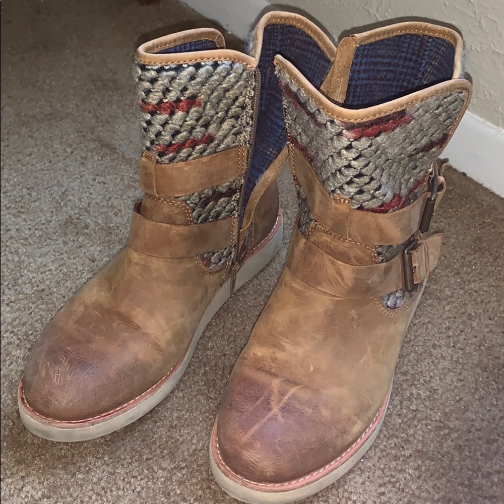 Bionic booties